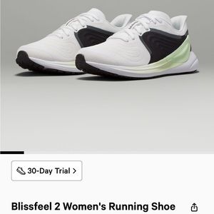 Lululemon blissful 2 women’s running shoes in white and black